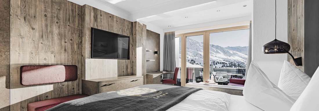 Schlafzimmer Doppelzimmer Süd - SKI | GOLF | WELLNESS Hotel Riml ****S - Hochgurgl