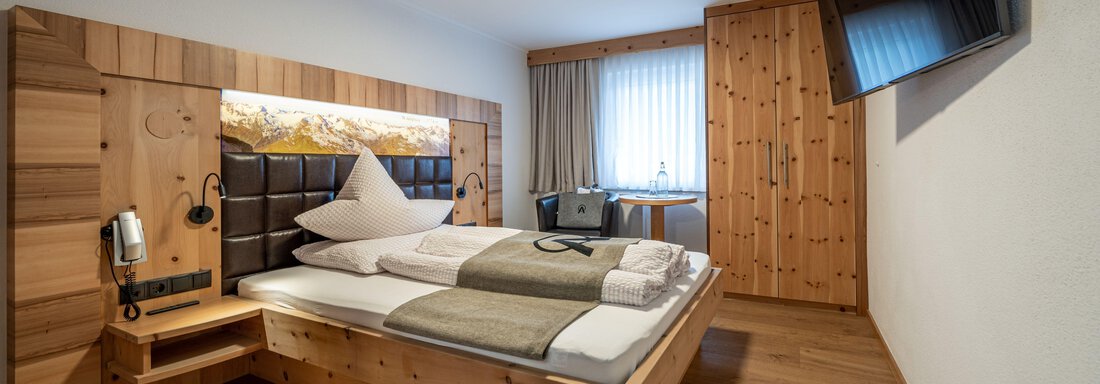 Genusseinzelzimmer | © Johannes Brunner, Genusshotel Alpenblick (CC C) Genusseinzelzimmer - Genusshotel Alpenblick - Huben