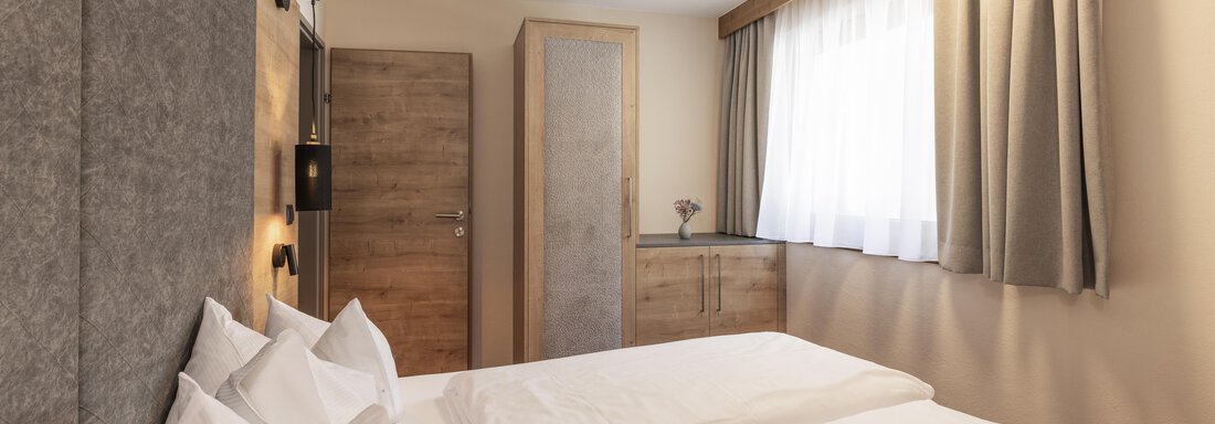 Schlafzimmer_TypC - Appartements Panorama - Längenfeld