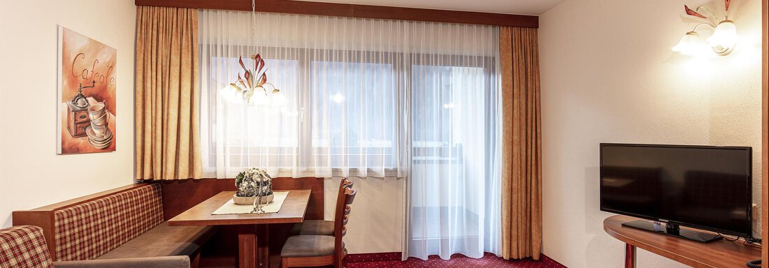 Wohnzimmer_TypE Wohnzimmer_TypE - Appartements Panorama - Längenfeld