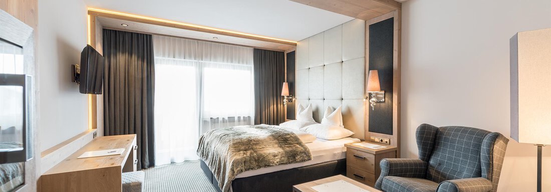 Doppelzimmer Zirbenkogl Doppelzimmer Zirbenkogl - Alpen-Wellness Resort Hochfirst - Obergurgl