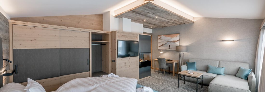 Romantik Zimmer Kategorie F Romantik Zimmer Kategorie F - Hotel Jenewein - Obergurgl