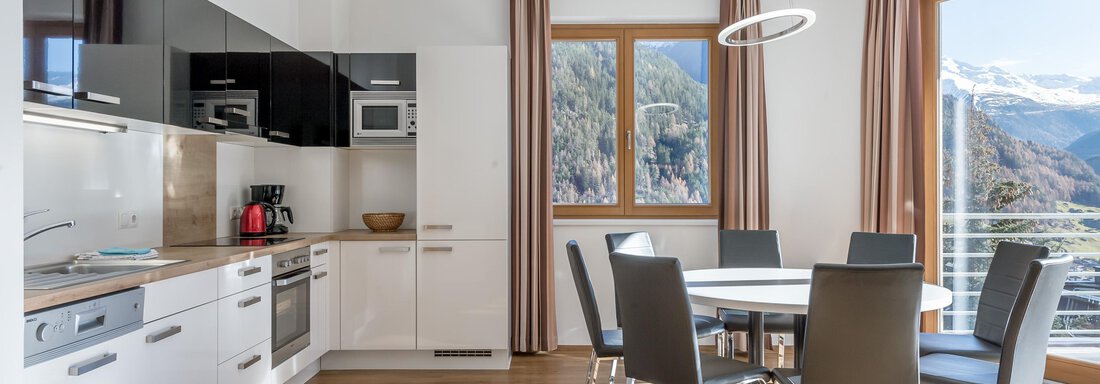 App 12 - Kueche mit Esstisch App 12 - Kueche mit Esstisch - Apart Hotel Garni Wieser - Sölden
