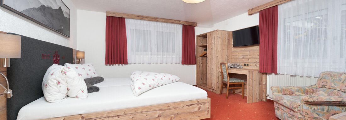 Doppelzimmer mit Dusche - Apart Sunnhäusl - Sölden