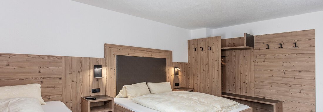 Dreibettzimmer - Appartementhaus Fender - Sölden