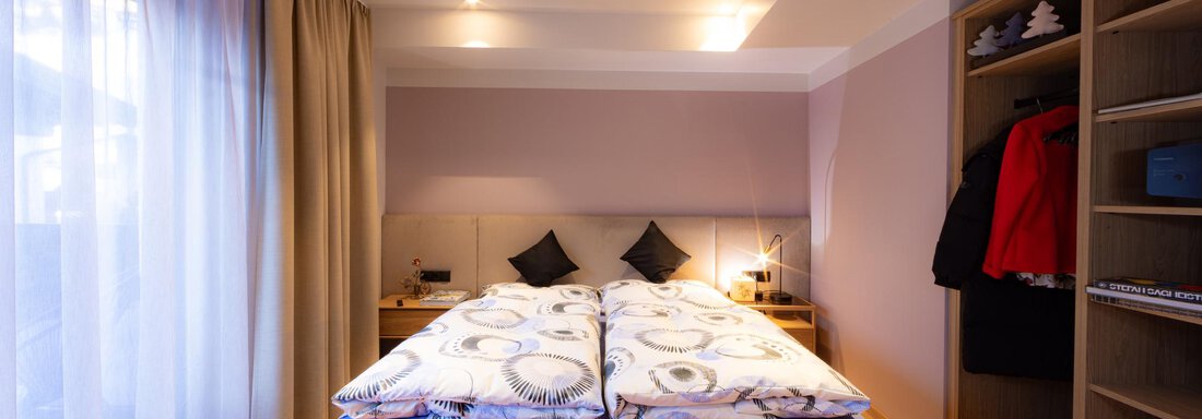 Clemantis Schlafzimmer 1 Foto Lorenzi - Appartements Lorenzi - Sölden