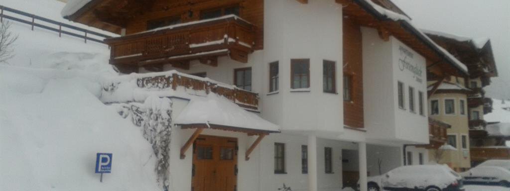 Hausansicht Hausansicht - Appt. Ferienglück - Sölden