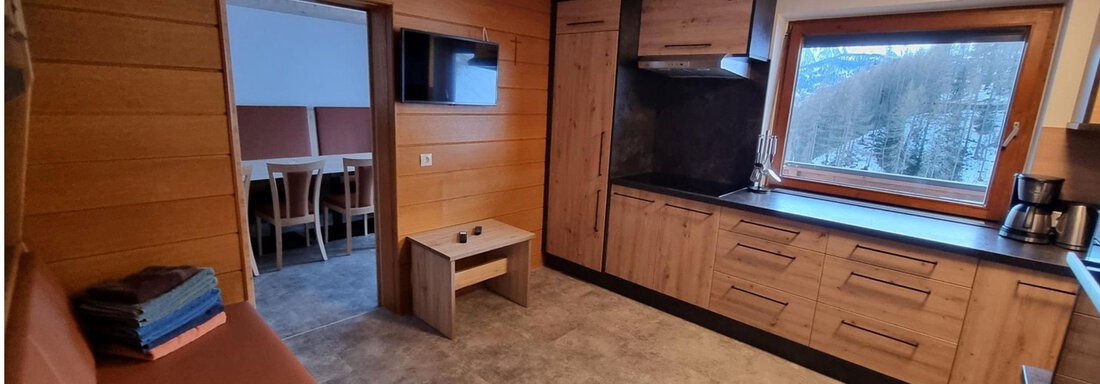 große separate Küche mit TV - Appt. Rosmarie - Sölden