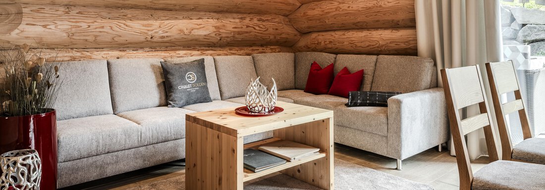 Latschenchalet - gemütliche Sitzgelegenheit - Chalet Resort Sölden - Sölden