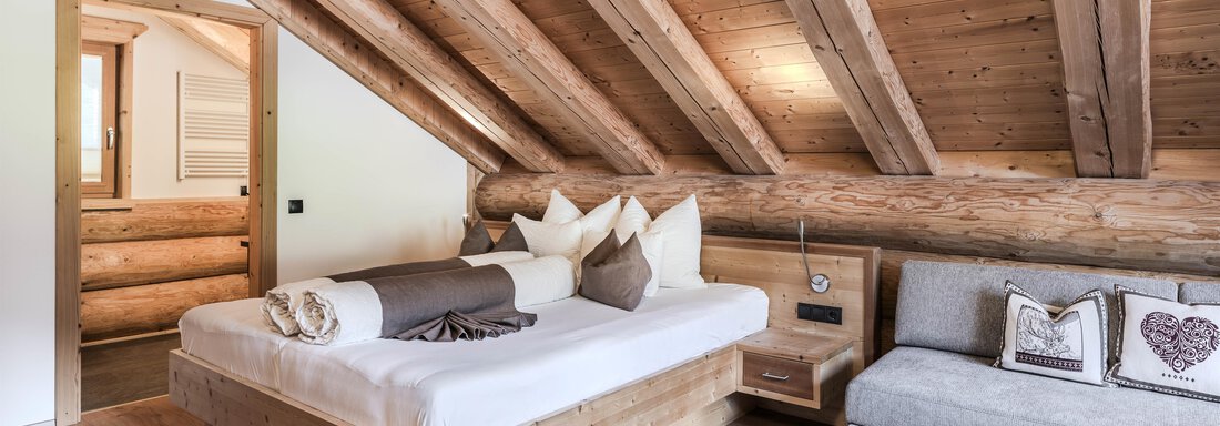 Latschenchalet - vollwertiges Doppelausziehbett - Chalet Resort Sölden - Sölden