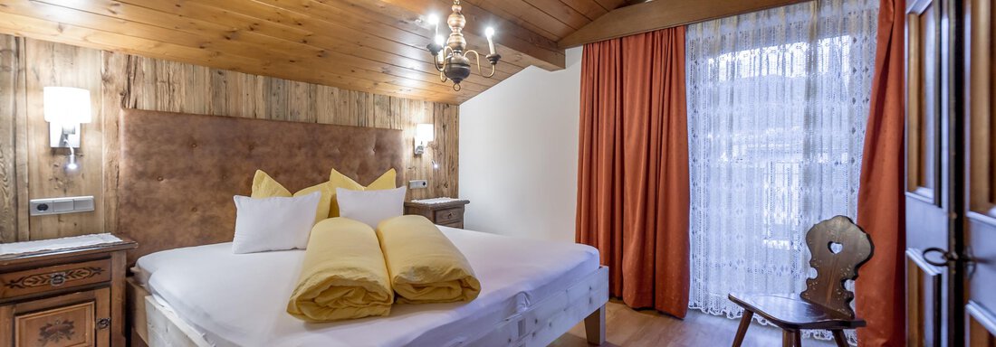 master bedroom - Ferienappartements Linserhof - Sölden