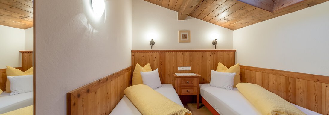 2nd bedroom - Ferienappartements Linserhof - Sölden