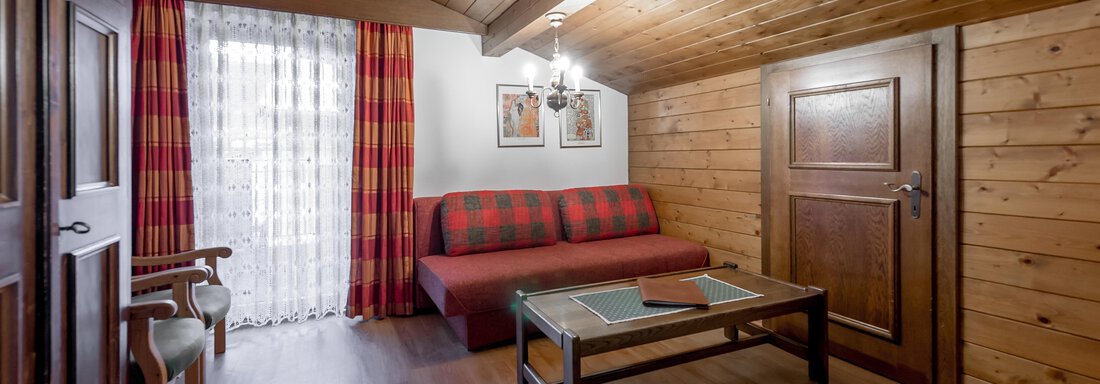 living room - Ferienappartements Linserhof - Sölden