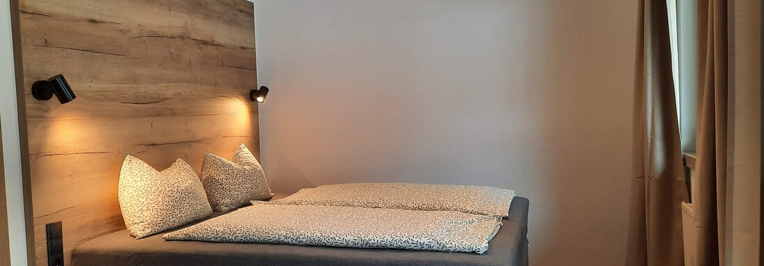 Gartenzimmer 2 (1 Doppelbett, 1 Hochbett 1,40m) - Ferienhaus Anna - Sölden