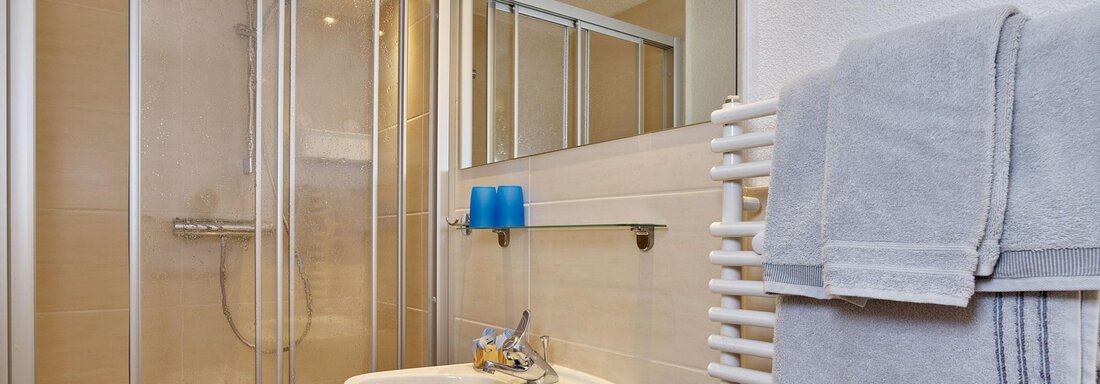 Badezimmer - Ferienhof Paulelas - Sölden