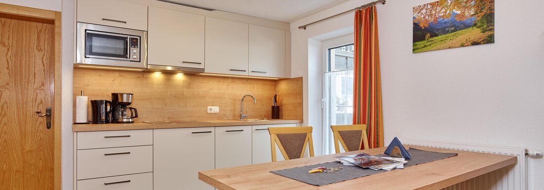 vollausgestatte Wohnküche - Ferienhof Paulelas - Sölden
