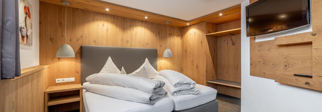 "Best-Price" Doppelzimmer - Garni Concordia - Sölden