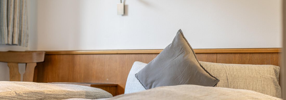 Berge Zimmer 3 - Gästehaus Raphaela - Sölden