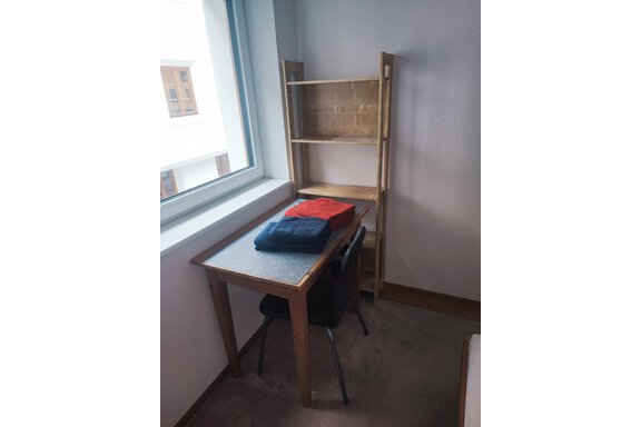 Arbeitsplatz im Doppelzimmer - Georg´s Hoamat - Sölden