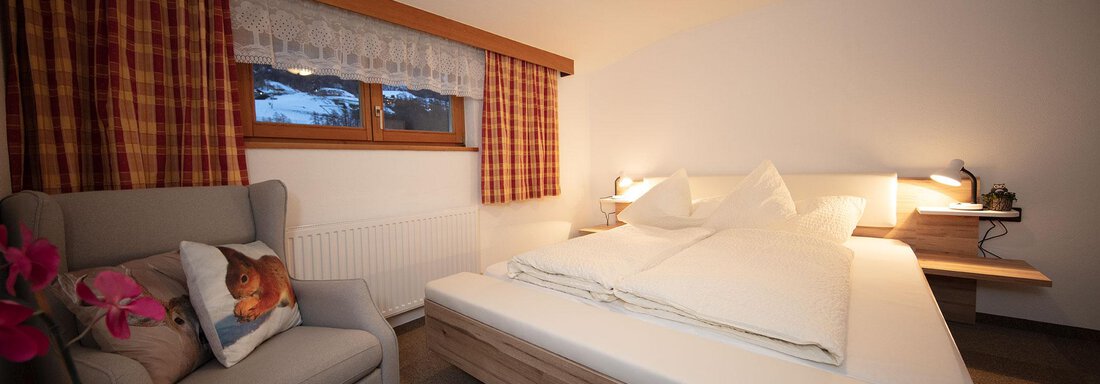 Schlafzimmer | © Haus Brunnenberg (CC C) Schlafzimmer - Haus Brunnenberg - Sölden