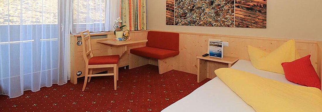 Einzelzimmer mit Balkon Einzelzimmer mit Balkon - Haus Stefanie - Sölden