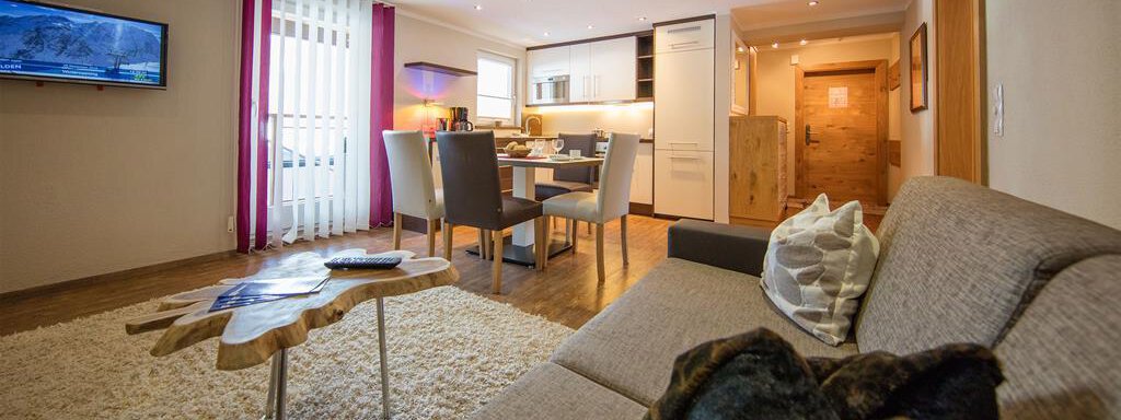 Appartement 1 Wohnraum mit Küche Appartement 1 Wohnraum mit Küche - Haus Stefanie - Sölden