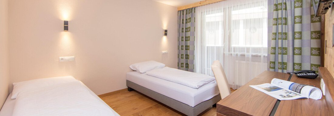 Zweibettzimmer im Deluxe DZ - Hotel Birkenhof - Sölden