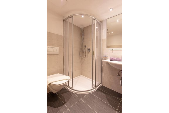 Du/WC TOP 2 - Hotel Garni Schönblick Apart - Sölden