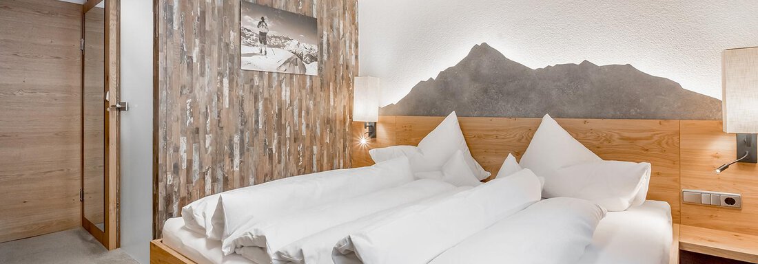 carin_zimmer_katC_1 - Hotel Sportpension Carinthia - Sölden
