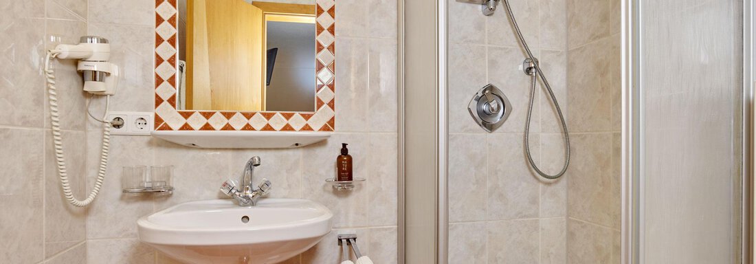 Badezimmer - Landhaus Erich - Sölden