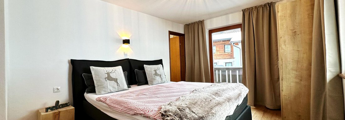 one of 7 bedrooms one of 7 bedrooms - Mountain Lodge Sölden - Sölden