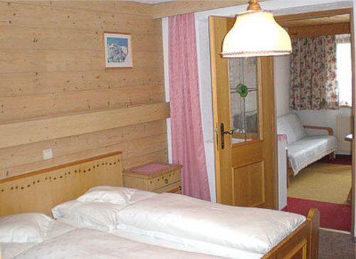 Doppelzimmer Balkon - Pension Berggeist - Sölden