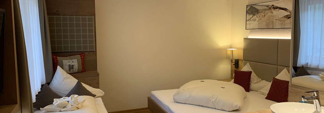 Dreibettzimmer Dreibettzimmer - Pension Sportalm - Sölden