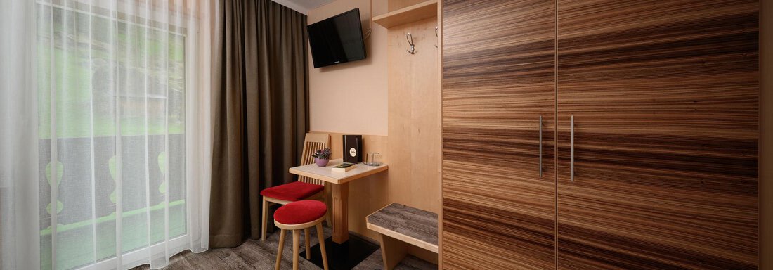 Doppelzimmer 04 Standard - Haus Sonnschein - Zwieselstein